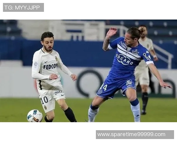 大巴黎与悉尼FC首发阵容揭晓精彩对决即将上演 大巴黎与悉尼FC首发阵容揭晓精彩对决即将上演