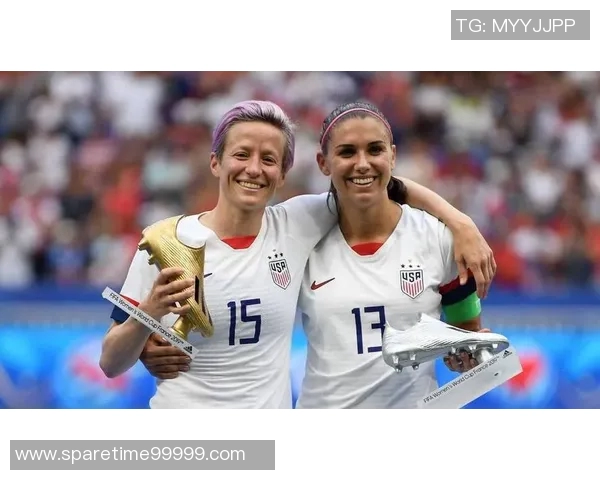 丹麦与瑞典友谊赛精彩对决球迷期待两国足球风采碰撞