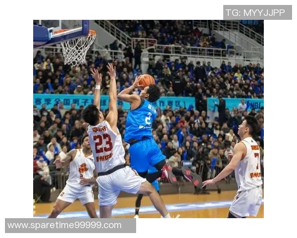 河南与广西NBL赛场冲突事件引发热议球迷反应不一 河南与广西NBL赛场冲突事件引发热议球迷反应不一