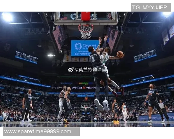 文班亚马首场比赛表现惊艳五次盖帽加隔扣字母哥引发热烈讨论 文班亚马首场比赛表现惊艳五次盖帽加隔扣字母哥引发热烈讨论