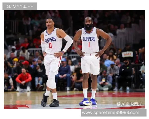 2014年热火与快船的巅峰对决回顾与精彩瞬间分析 2014年热火与快船的巅峰对决回顾与精彩瞬间分析