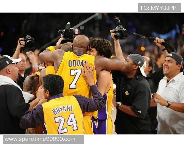 2019年湖人与骑士的精彩对决回顾与赛季分析 2019年湖人与骑士的精彩对决回顾与赛季分析