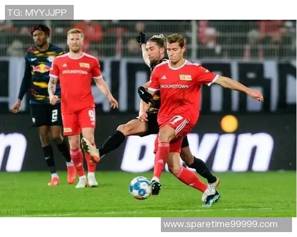 圣保利与科隆对决前瞻及比分预测分析全面解读 圣保利与科隆对决前瞻及比分预测分析全面解读