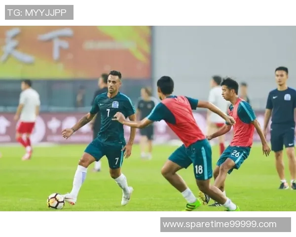 广州羽毛球队阵地战打法深度解析与战术优势剖析 广州羽毛球队阵地战打法深度解析与战术优势剖析