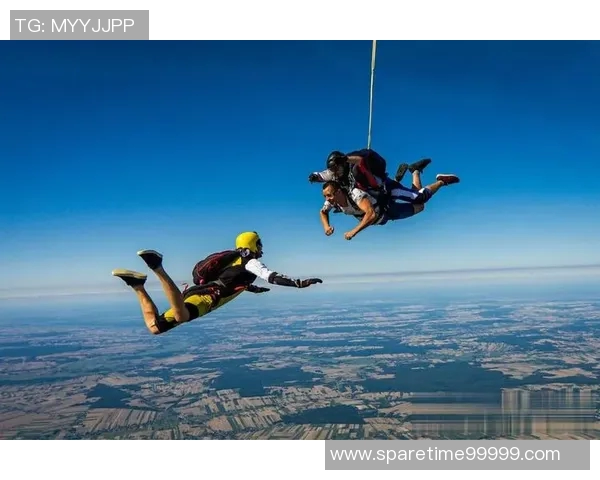 极限运动的魅力与挑战：深入广州极限运动队的团队协作之道