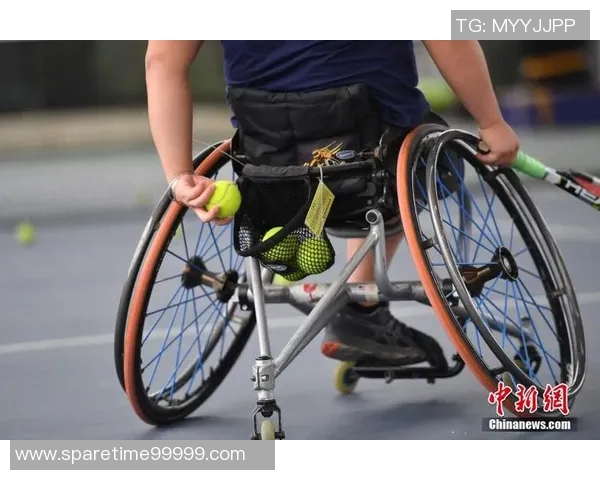 深度对话：探索赵敏的网球人生与奋斗历程的背后故事